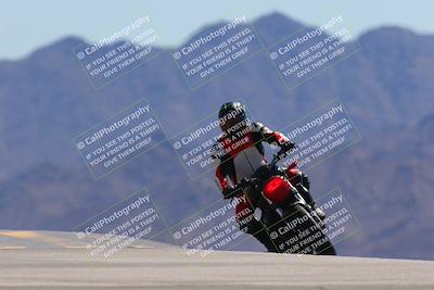 media/Mar-24-2025-Moto Forza (Mon) [[57ce5c5cff]]/3-Beginner Group/Session 4 (Turn 9)/